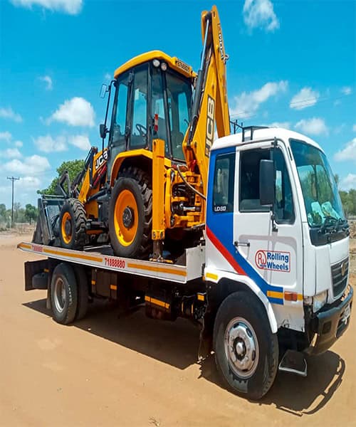 Rolling Wheels towing service